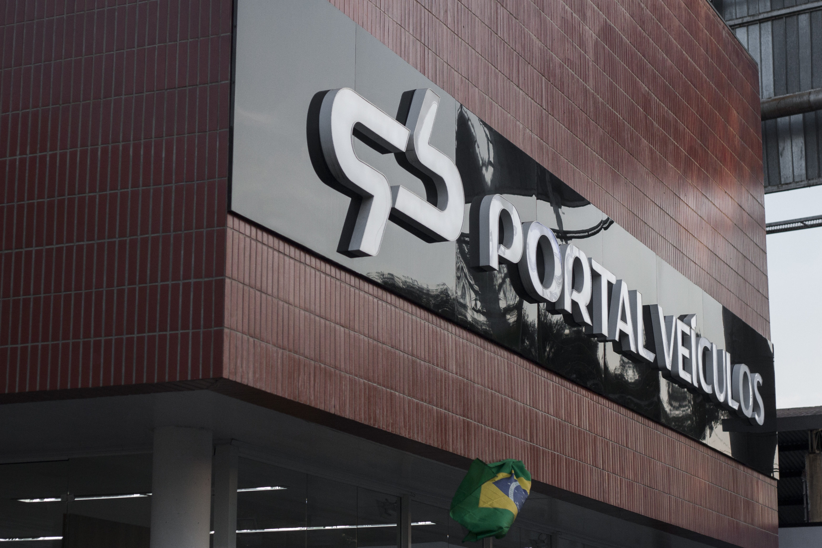 Portal Veículos 3